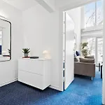 1 Bedroom Beautiful In Holiday home