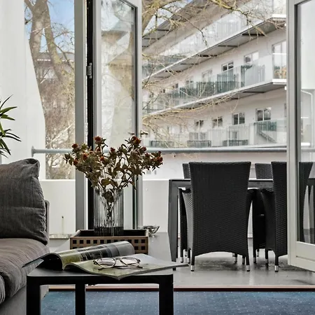 1 Bedroom Beautiful In